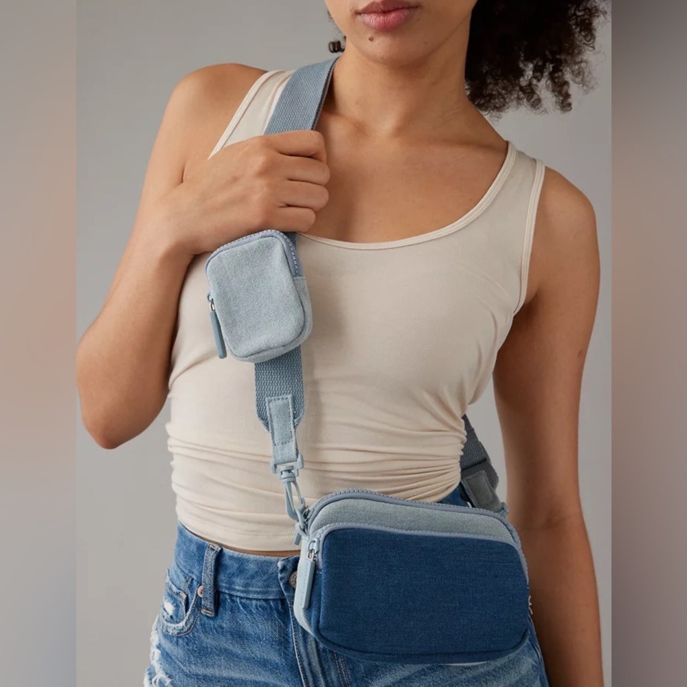 American Eagle Denim Anywhere Belt Bag Crossbody Fanny Pack NWT 👜